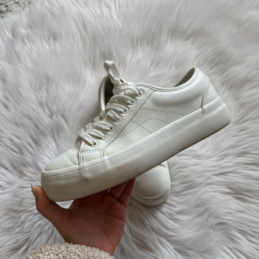 Women's White Sneakers